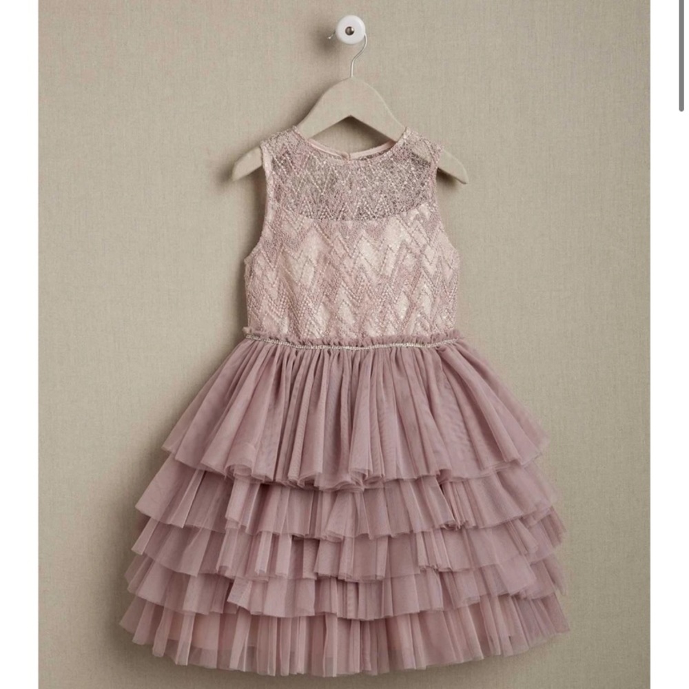 Badgley mischka very beautiful girl occasion dress